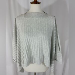 NWOT Lululemon Forward Flow Heathered Gray Poncho